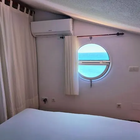 Apartamento En Primera Linea Mar *
